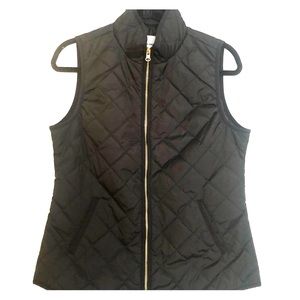 Brand new old navy quilted black vest Sz small